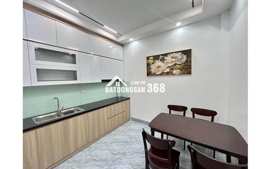 NHÀ ĐẸP LÔ GÓC THẠCH BÀN - SÁT AEON MALL - 4 TẦNG Ở NGAY - CHỈ 5.65 TỶ