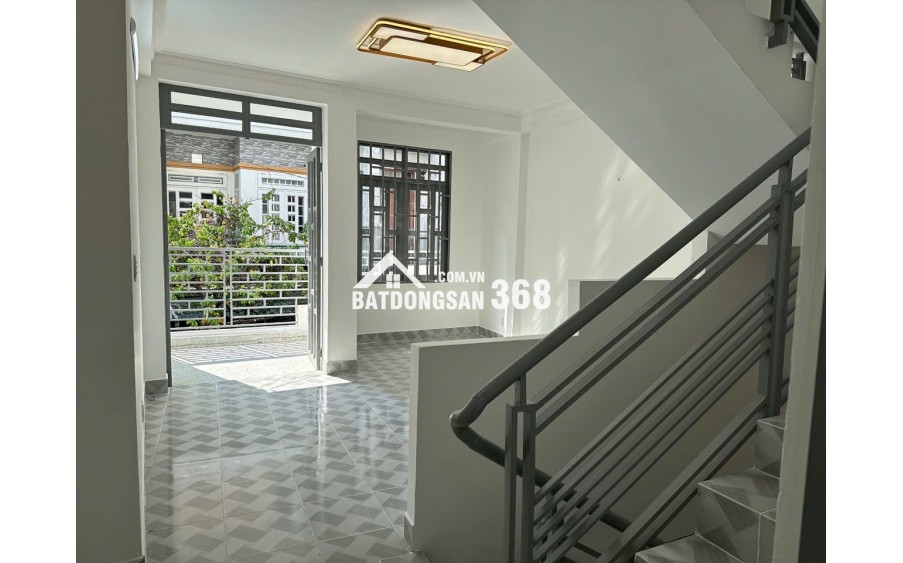 Bán nhà 1 trệt 2 lầu trống suốt mới 100%, hẻm 94// Phú Thọ Hoà Tân Phú