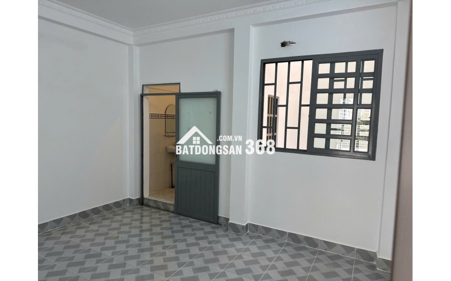 Bán nhà 1 trệt 2 lầu trống suốt mới 100%, hẻm 94// Phú Thọ Hoà Tân Phú