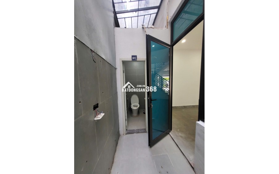 Hiếm! Bán liền kề Báo Nhân Dân Xuân Phương, view hồ, 60mx5T, giá tốt