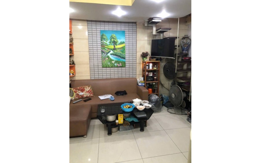 HBT - NHÀ MẶT PHỐ VỈA HÈ - MẶT TIỀN QUYỀN LỰC - LÔ GÓC 3 THOÁNG - KINH DOANH BẤT CHẤP MỌI LOẠI HÌNH