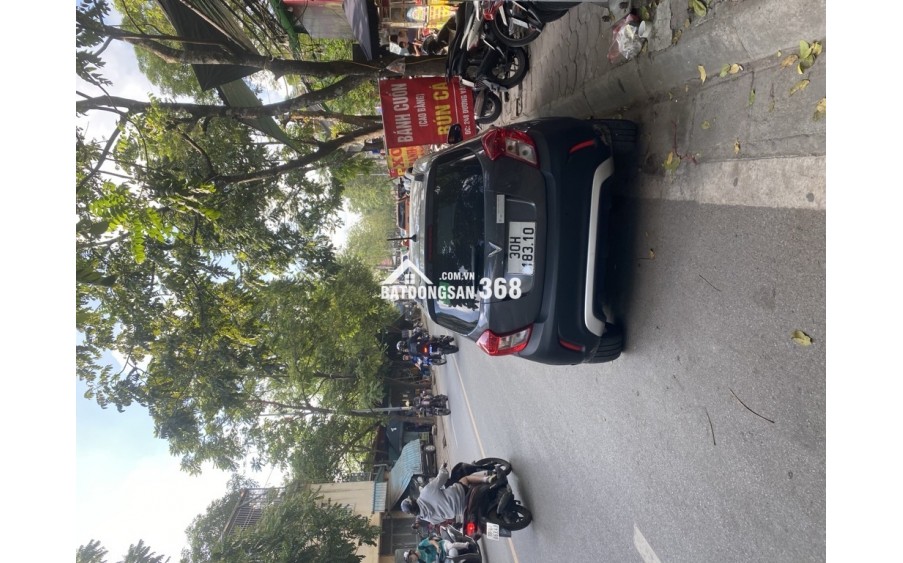 Hơn 20 tỷ - Mặt phố Văn Cao, Ba Đình- Lô góc, 53m2 3 tầng mặt tiền 4m