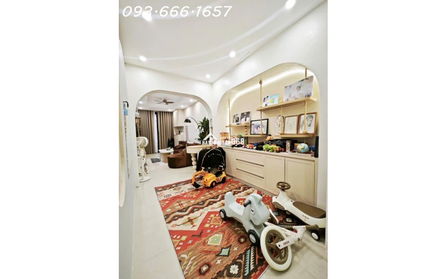 Bán BĐS 30m 4T Ở Ngay Sân Cổng riêng , có thể TL Mạnh tại Minh Khai ,Thông Tin Thật