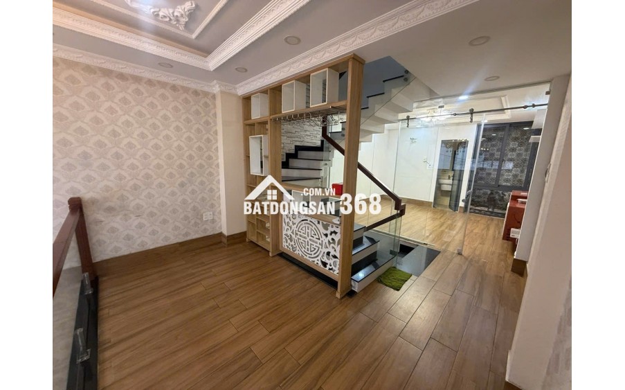 GIẬT MÌNH VỚI CĂN NHÀ 5 TẦNG NGAY TRƯỜNG CHINH – GIÁ CHỈ 9.9 TỶ