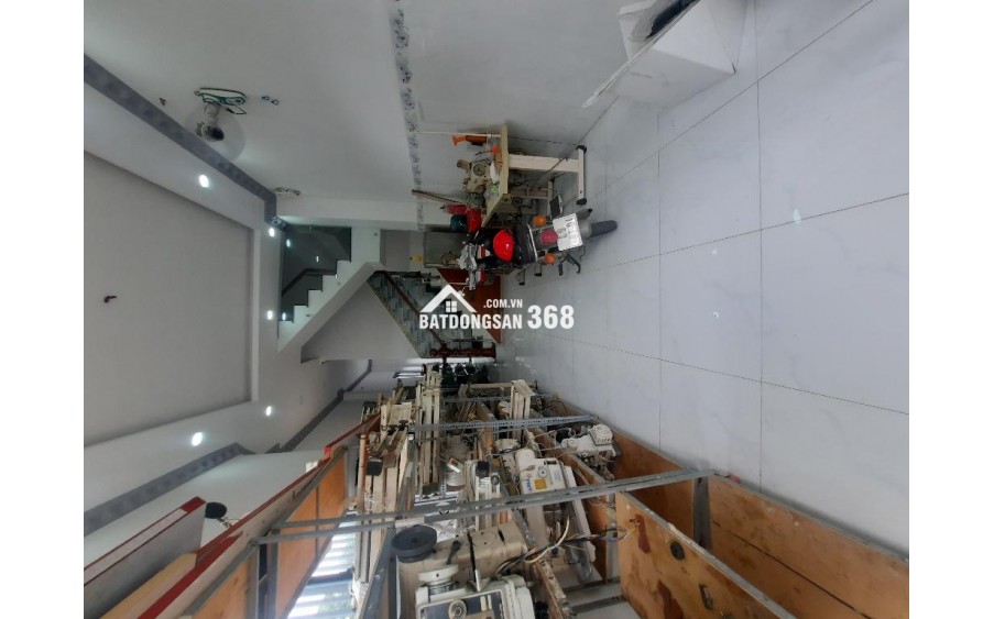 Bán nhà view sông, gần Quận 5, 3 tầng, Quận 8, 3.5x18, 6.x tỷ.