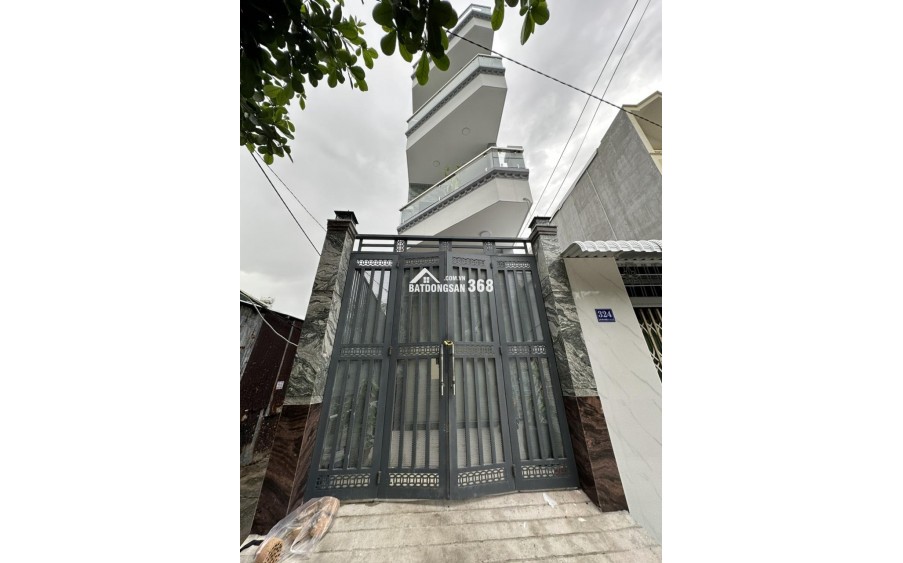 Bán nhà view sông, gần Quận 5, 3 tầng, Quận 8, 3.5x18, 6.x tỷ.