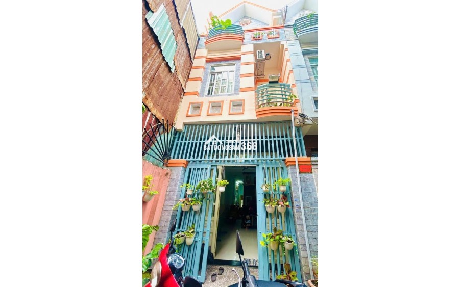 Bán nhà 3 tầng, Quận 8, hẻm 6m, gần Võ Văn Kiệt, 3.6x14, nhỉnh 5 tỷ.