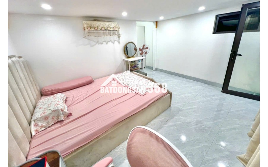 KHÔNG CÓ CĂN THỨ 2 - HOT NHÀ ĐỊNH CÔNG 58m- NHÀ SIÊU ĐẸP - FULL NỘI THẤT - CÓ SÂN ĐỂ XE