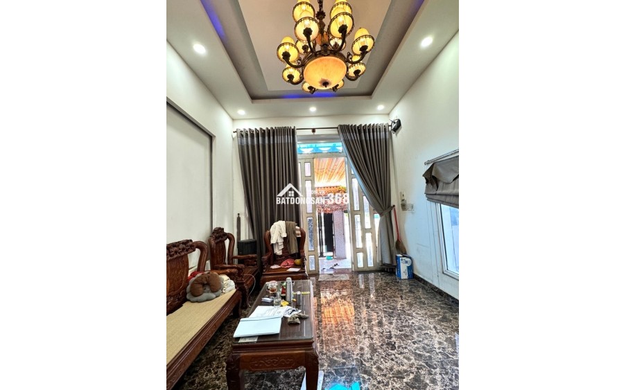 BIỆT THỰ 3 TẦNG - MẶT TIỀN THẠNH LỘC 27 - LÔ GỐC SIÊU THOÁNG