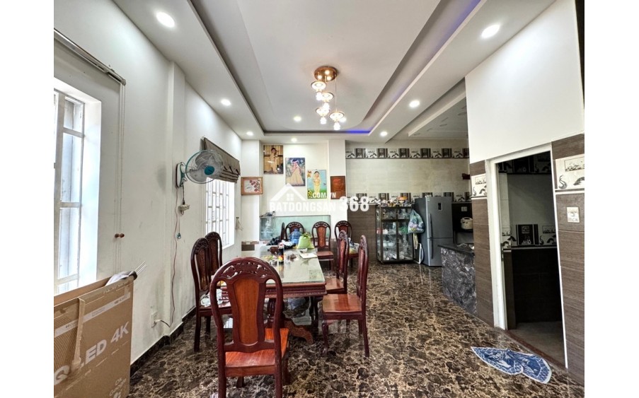 BIỆT THỰ 3 TẦNG - MẶT TIỀN THẠNH LỘC 27 - LÔ GỐC SIÊU THOÁNG