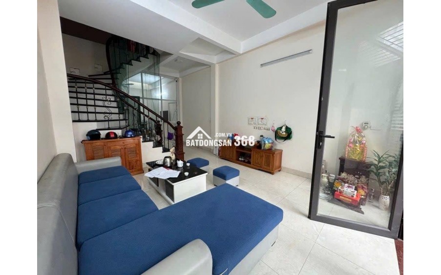 NHÀ ĐẸP VỪA Ở VỪA KINH DOANH – Ô TÔ TRÁNH NHAU Thôn Sáp Mai  xã Thiên Lộc (Võng La cũ) Diện tích: 57m² Mt 4.1m Sẵn nhà 4 tầng kiên cố