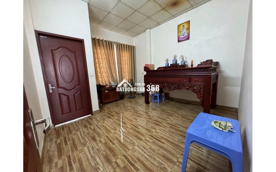 NHÀ ĐẸP VỪA Ở VỪA KINH DOANH – Ô TÔ TRÁNH NHAU Thôn Sáp Mai  xã Thiên Lộc (Võng La cũ) Diện tích: 57m² Mt 4.1m Sẵn nhà 4 tầng kiên cố