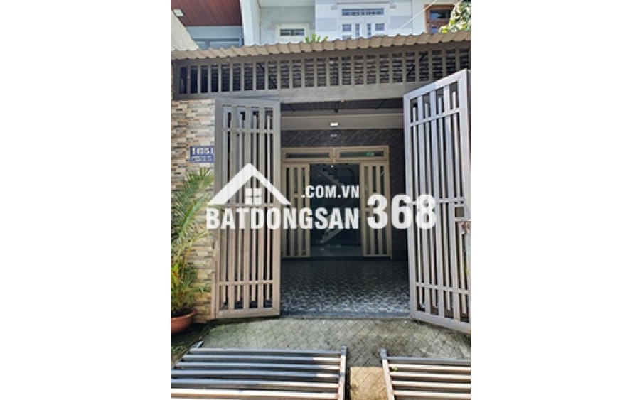 CHO THUÊ NHÀ 80M2, 2PN 1 TRỆT 1 LẦU + NỘI THẤT HẺM RỘNG 6M ĐƯỜNG TL37, KP1, P.THẠNH LỘC, Q.12