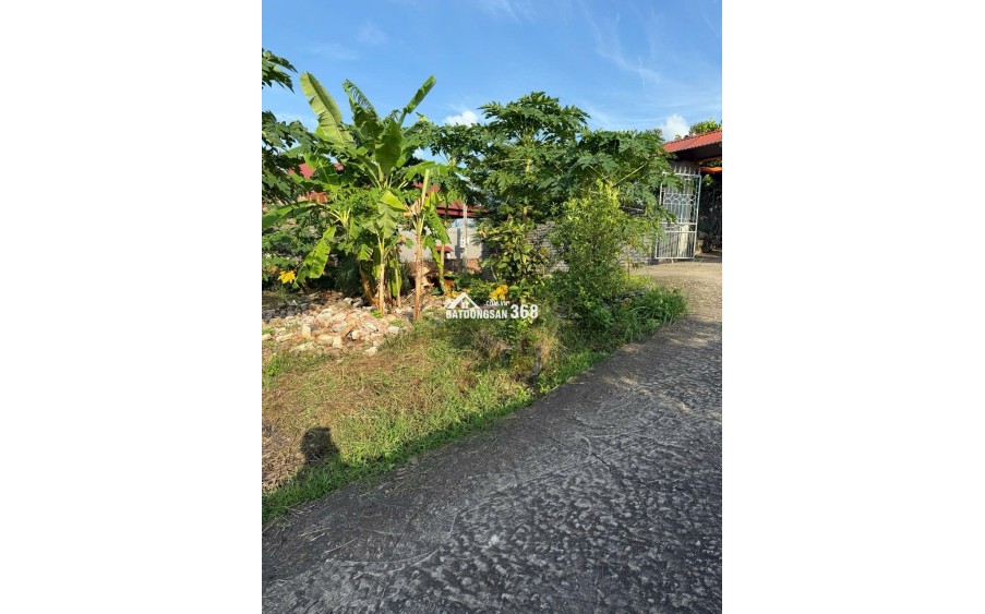 Bán Đất 107m2- Lô góc hai mặt tiền Tại Đồng việt, Yên Dũng, Bắc Giang. Giá chỉ 680tr