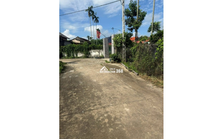 Chỉ 650 triệu - Có Lô Đất tại Trung tâm Thị Trấn Kép, Lạng Giang, Tỉnh Bắc Giang 112,5m2- Mt 6m