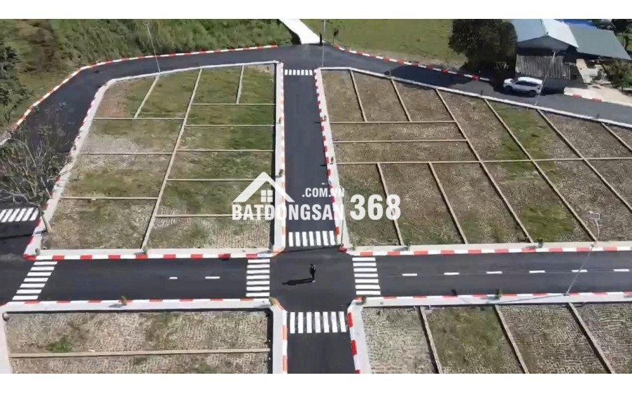 KHÔNG ỒN ÀO – NHƯNG NGƯỜI BIẾT ĐÃ ÂM THẦM XUỐNG TIỀN