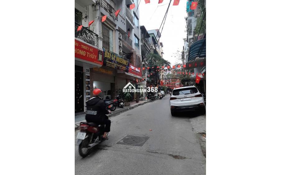 Bán nhà phân lô phố Pháo Đài Láng kinh doanh sầm uất