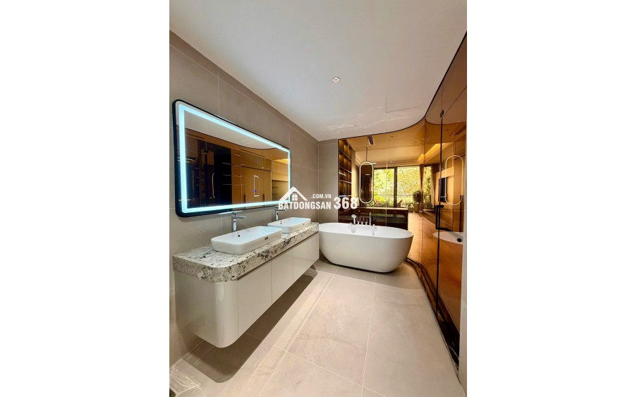 Bán nhà đẹp 35m2 gần NGỌC LÂM, LONG BIÊN, 4 TẦNG – Ở NGAY giá chỉ 6.x tỉ