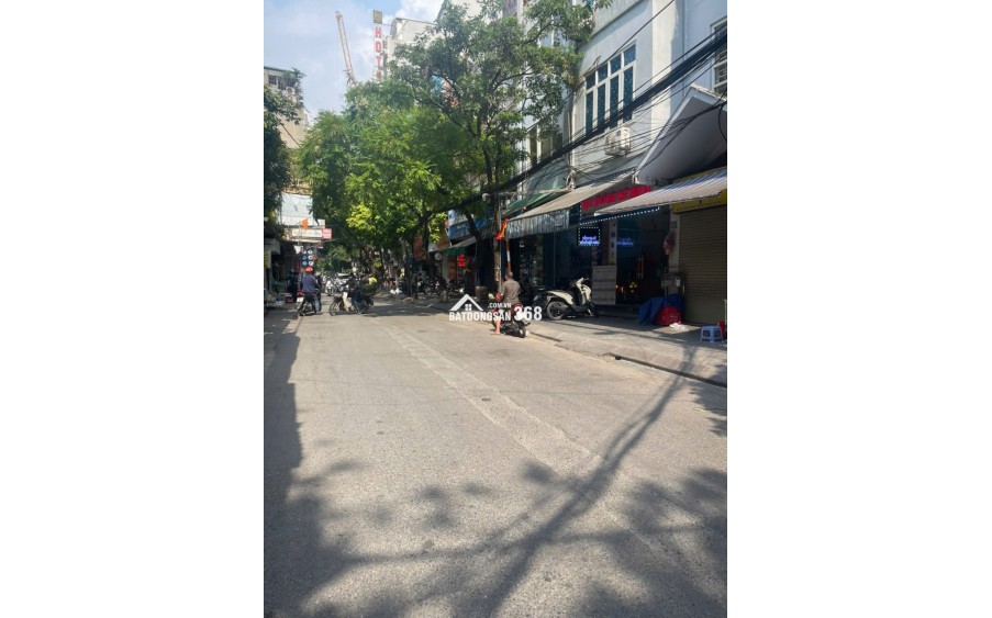 Bán nhà mặt phố Nhân Hòa, Vũ Trọng Phụng