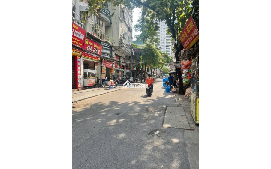 Bán nhà mặt phố Nhân Hòa, Vũ Trọng Phụng