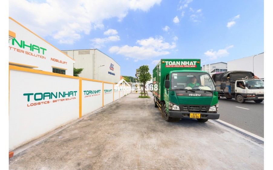 CHO THUÊ KHO ĐẸP NGAY KCN SÓNG THẦN 1 – CAO 14M – VÀO HÀNG DỄ DÀNG