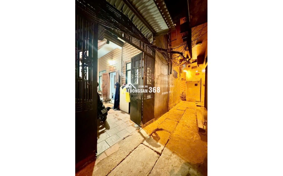 NHÀ ĐẸP HAI BÀ TRƯNG - HỒNG MAI - LÔ GÓC 2 MẶT - MẶT TIỀN RỘNG