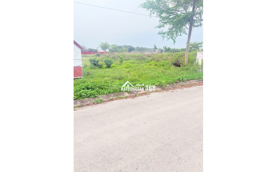 Lô đất Biệt thự Tại Đồng Sơn , Bắc Giang. DT 512 m2 - Mt 16m. đường 16m. Giá 22 tỷ