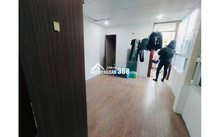 Bán nhà trong ngõ Tôn Đức Thắng 22/26m2 5 tầng Hơn 6 Tỷ Lô góc Đẹp toàn diện Tiện ích đa dạng