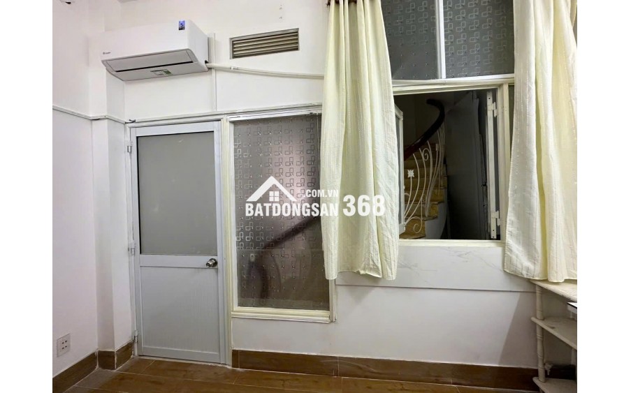 Cần sang nhượng phòng trọ có gác – vị trí trung tâm Bình Thạnh, giá tốt