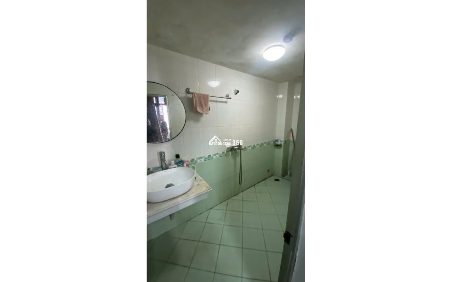 Hàng hiếm Chủ cần bán gấp nhà trong ngõ Nguyễn Ngọc Nại Thanh Xuân 87m2 4 tầng mặt tiền 9.6m giá 24 tỷ cách vài bước chân ra phố dòng tiền cho thuê