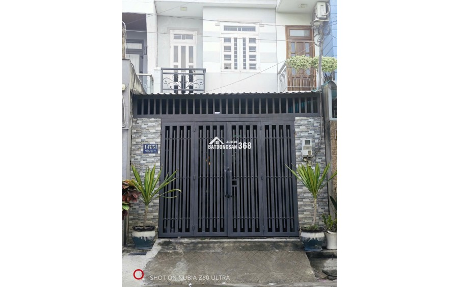 CHO THUÊ NHÀ 80M2, 2PN 1 TRỆT 1 LẦU + NỘI THẤT HẺM RỘNG 6M ĐƯỜNG TL37, KP1, P.THẠNH LỘC, Q.12