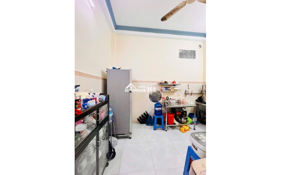  Q11 – NHÀ 3 TẦNG BTCT – NGANG ĐẸP 4M – GIÁ CHỈ 8 TỶ