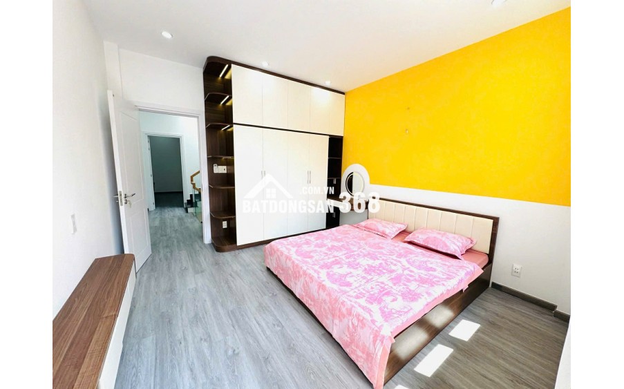 MẶT TIỀN KINH DOANH ÂU CƠ – GẦN CHỢ BÀ QUEO – 62m² – 3 TẦNG – KHU SẦM UẤT – GIÁ TỐT 9.X TỶ