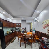 BÁN GẤP NHÀ 5 TẦNG, HẺM NHỰA XE TẢI 6M NGAY CHỢ TÂN HƯƠNG, GIÁ NHỈNH 8 TỶ