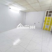 Bán nhà 1 trệt 1 lầu hẻm 322/ Trần Hưng Đạo P. Ng Cư Trinh Q1