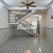 Bán nhà 1 trệt 2 lầu trống suốt mới 100%, hẻm 94// Phú Thọ Hoà Tân Phú