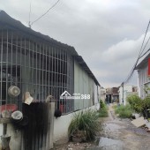 Bán nhà hẻm xe tải cách Bùi Công Trừng 200m tại Hóc Môn