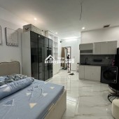 HẺM 8M THÔNG - DT 5 x 22 - 3 TẦNG 8PN  - CHO THUÊ 30 TRIỆU/1 THÁNG - GIÁ HƠN 7 TỶ