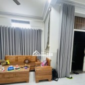 Bán nhà Hiệp Bình Phước Thủ Đức - 64m² (8x8m) - 3 Tầng Full Nội Thất - Giá 5.4 Tỷ