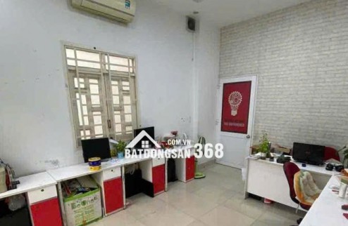 Cho thuê mặt bằng làm văn phòng, mở lớp học, mở shop ở Quận 4