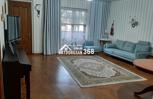 Bán căn hộ 12 Võ Văn Kiệt Q1 ngay trung tâm thành phố DT 71m2