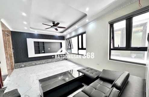 BÁN NHÀ PHỐ BỒ ĐỀ LONG BIÊN 9 TỶ  35m 6 TẦNG MT 6m Ô TÔ TRÁNH VỊ TRÍ ĐẸP TRUNG TÂM QUẬN LONG BIÊN