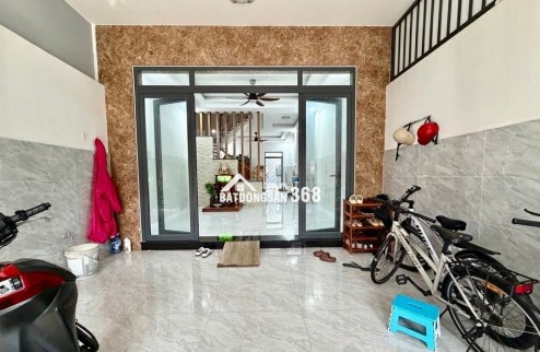 Mặt Tiền Kinh Doanh Sầm Uất – Nhà Mới 5 Tầng – Có Thang Máy – Chỉ 18 Tỷ TL