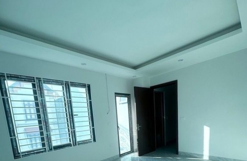 Nhà đẹp Xuân Phương  5 tầng, gần ô tô, 6,2 tỷ,