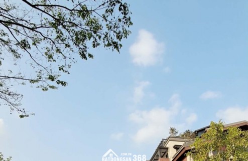 BÁN BIỆT THỰ KĐT Sài Đồng 160M2, SÁT HỒ, GIẢM 4.2 Tỷ còn 40.8 Tỷ.[0372311369]