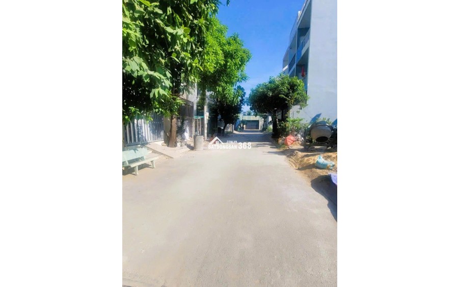 NHÀ 2 TẦNG 4m x 16m VUÔNG VỨC - Ở NGAY - ĐƯỜNG 8M - TRUNG TÂM LONG TRƯỜNG - CHỈ 4.15TỶ