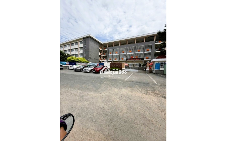 DÃY TRỌ 10 PHÒNG – 160M2 – DÒNG TIỀN 25TR/THÁNG – GẦN TRƯỜNG HỌC – CHỈ 53 tr/m2