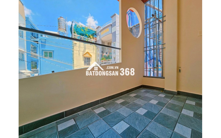 Bán nhà mới đẹp ở ngay - Vị trí Trung tâm ngay sân bay - Khu vực hiếm nhà bán