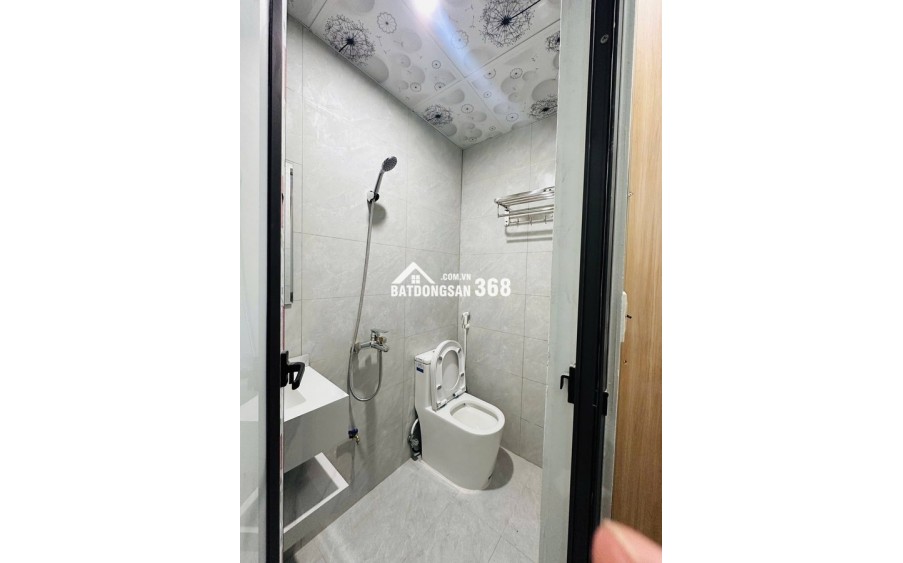 Bán CHDV Quan Nhân gần ôtô, 110m2 - 7T - thang máy, full nội thất mới xịn xò, doanh thu 1.8 tỷ/năm, giá 26.9 tỷ