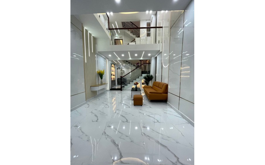 SIÊU PHẨM FULL NỘI THẤT – NHÀ MỚI ĐẸP LONG LANH – HXH 4M